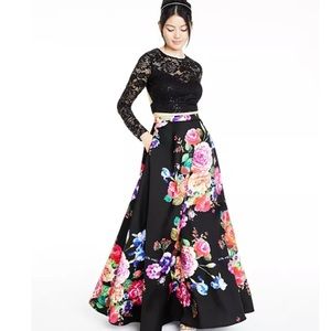 Macy’s B. Darlin SIZE 13/14 JUNIORS 
Floor-length formal dress gown 2-Piece